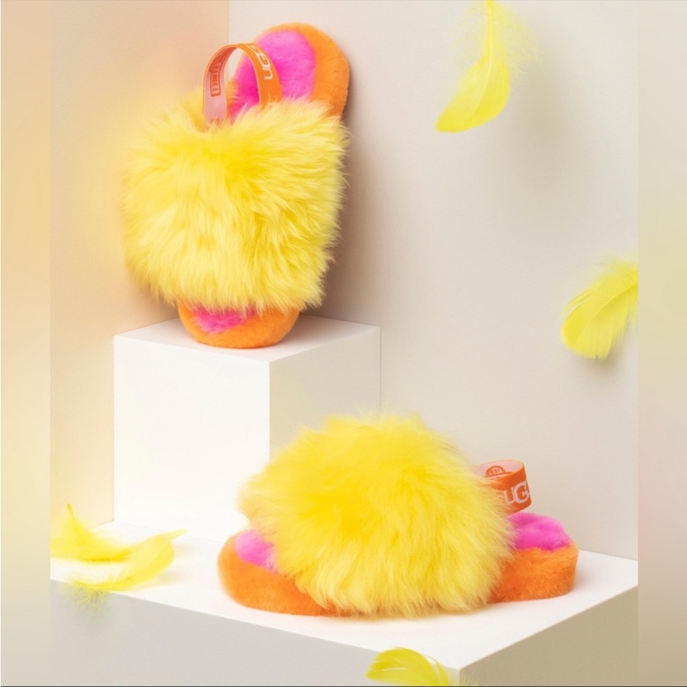 UGG x Big Bird Sesame Street Fluff Yeah slides